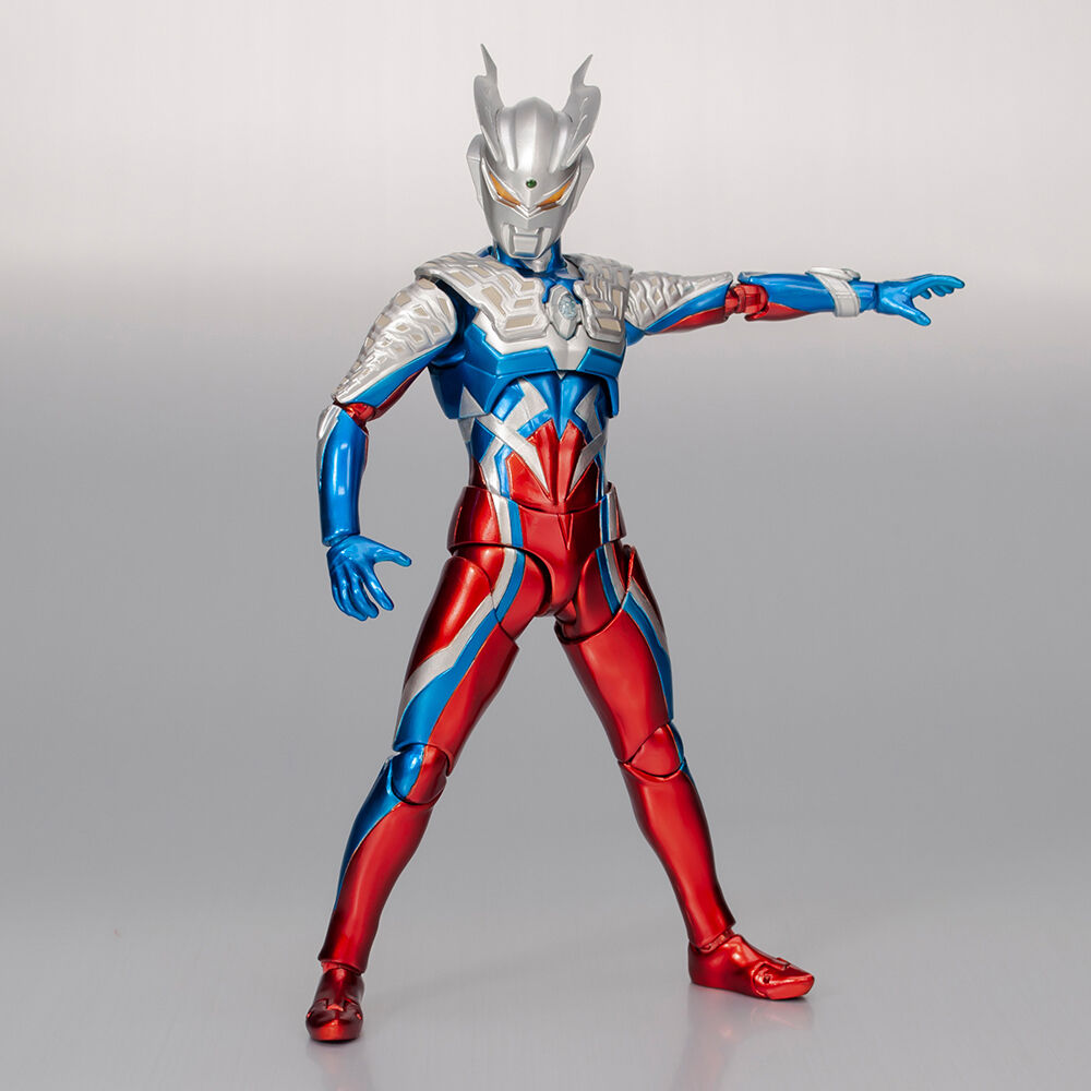 Bandai S.H Figuarts Ultraman Zero Figure 