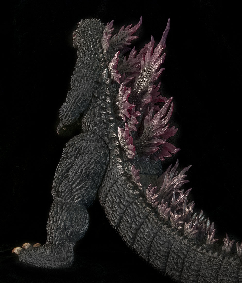 Full Review: X-Plus 30cm Series Godzilla 1999 (2000) Vinyl Figure