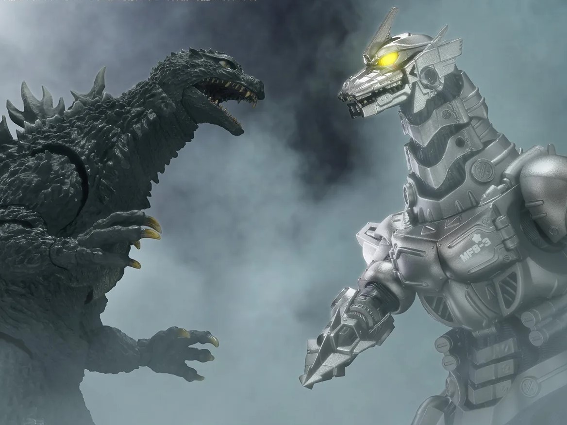 S.H. MonsterArts Type 3 Kiryu Movie Graphic Plus & Godzilla 2003