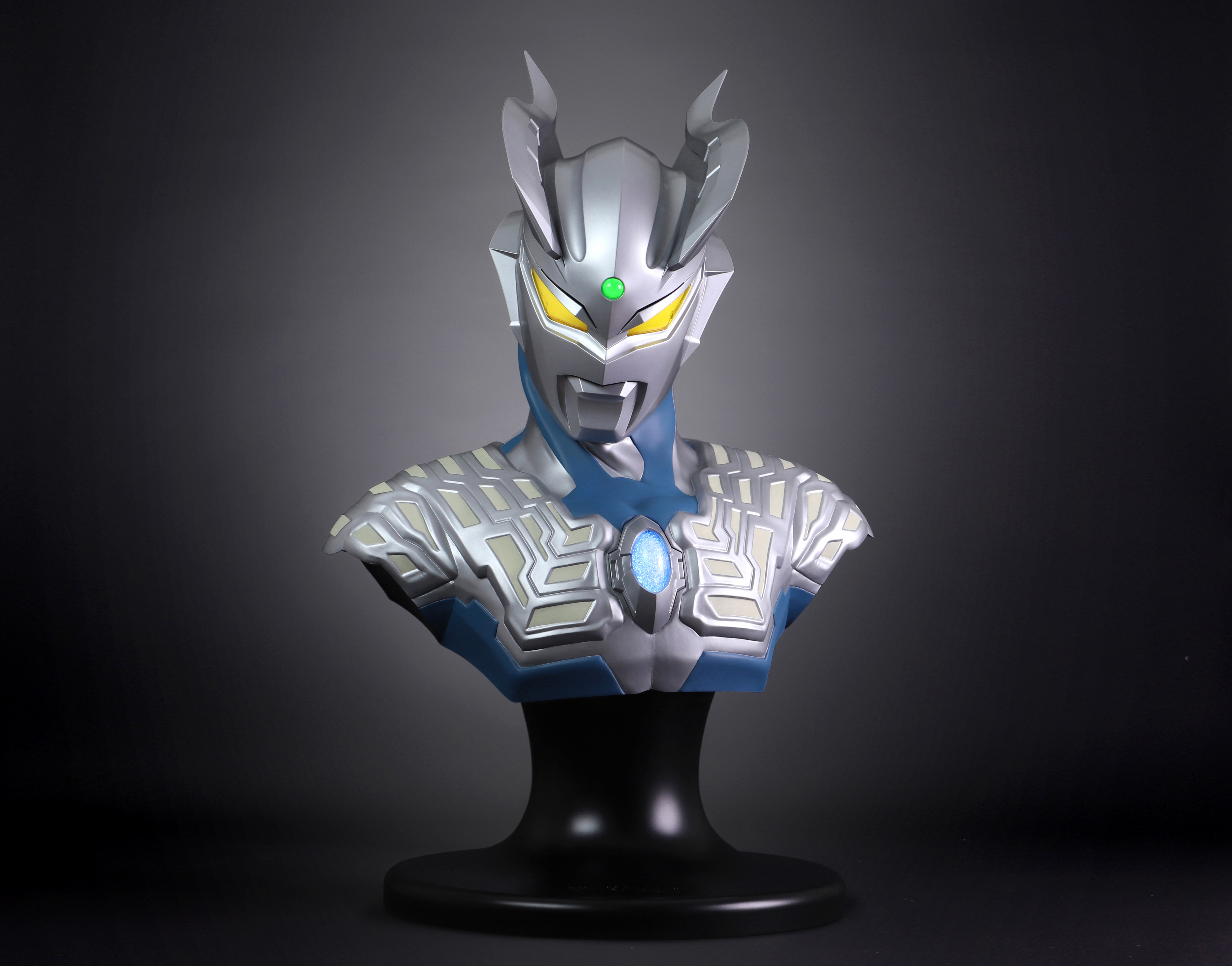 Dark Tiga Light Up Head Figure Godzilla Gamera Mask Ultraman Hikari Set 4 